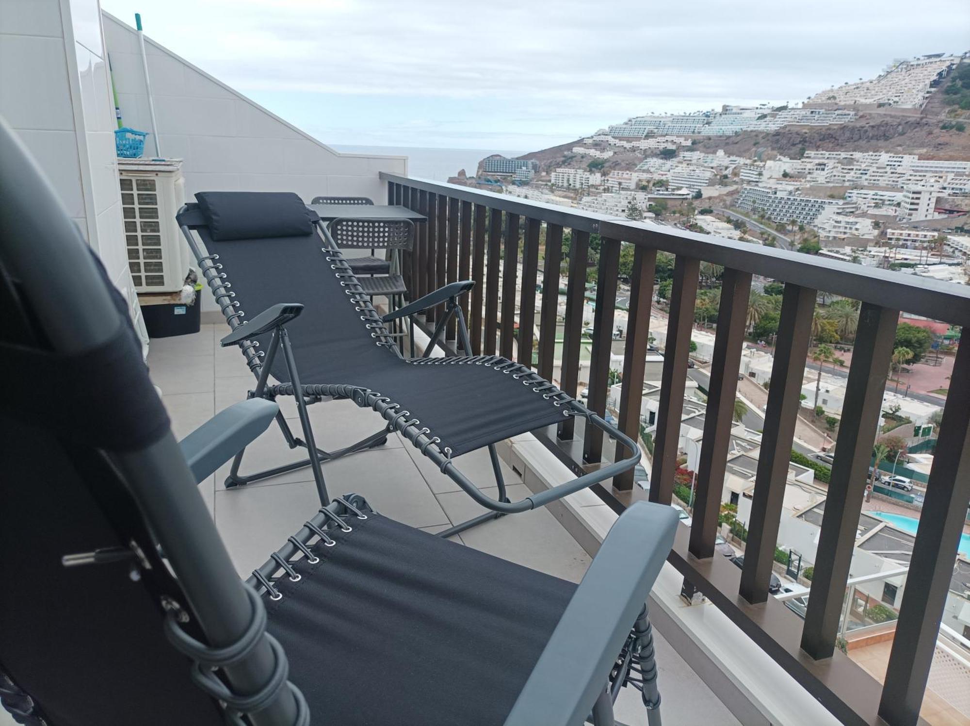 Solaris - Refurbished, Top Floor, Sea Views Puerto Rico  Eksteriør billede